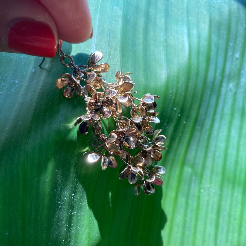 Gold flower earrings